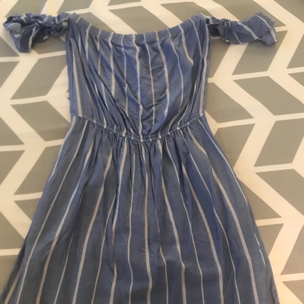 American Eagle dress